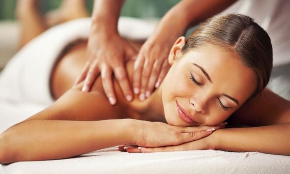 Massage trägt zur wirksamen Behandlung der Osteochondrose der Lendenwirbelsäule bei
